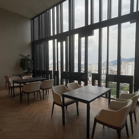 Beacon 2Br Infinity Pool - By Bnb4U جورج تاون المظهر الخارجي الصورة